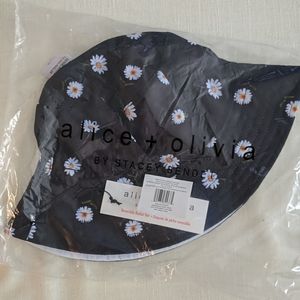 Daisy Bucket Hat